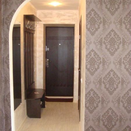 2 К.К.Люкс На Проспекте Мира,1, Г. Николаев Appartement Buitenkant foto