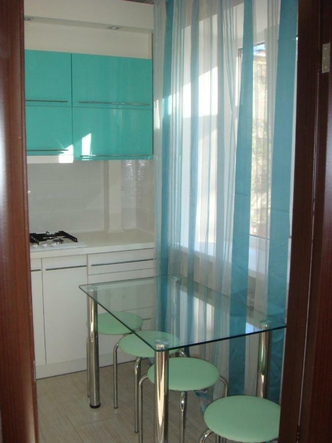 2 К.К.Люкс На Проспекте Мира,1, Г. Николаев Appartement Buitenkant foto